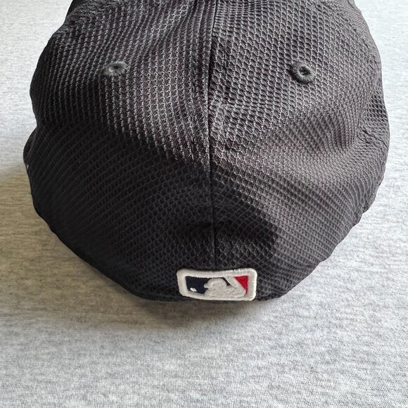 New Era Boston Red Sox Performance Cap Hat 7 1/8 Logo Blue Red Polyester MLB - Picture 2 of 9